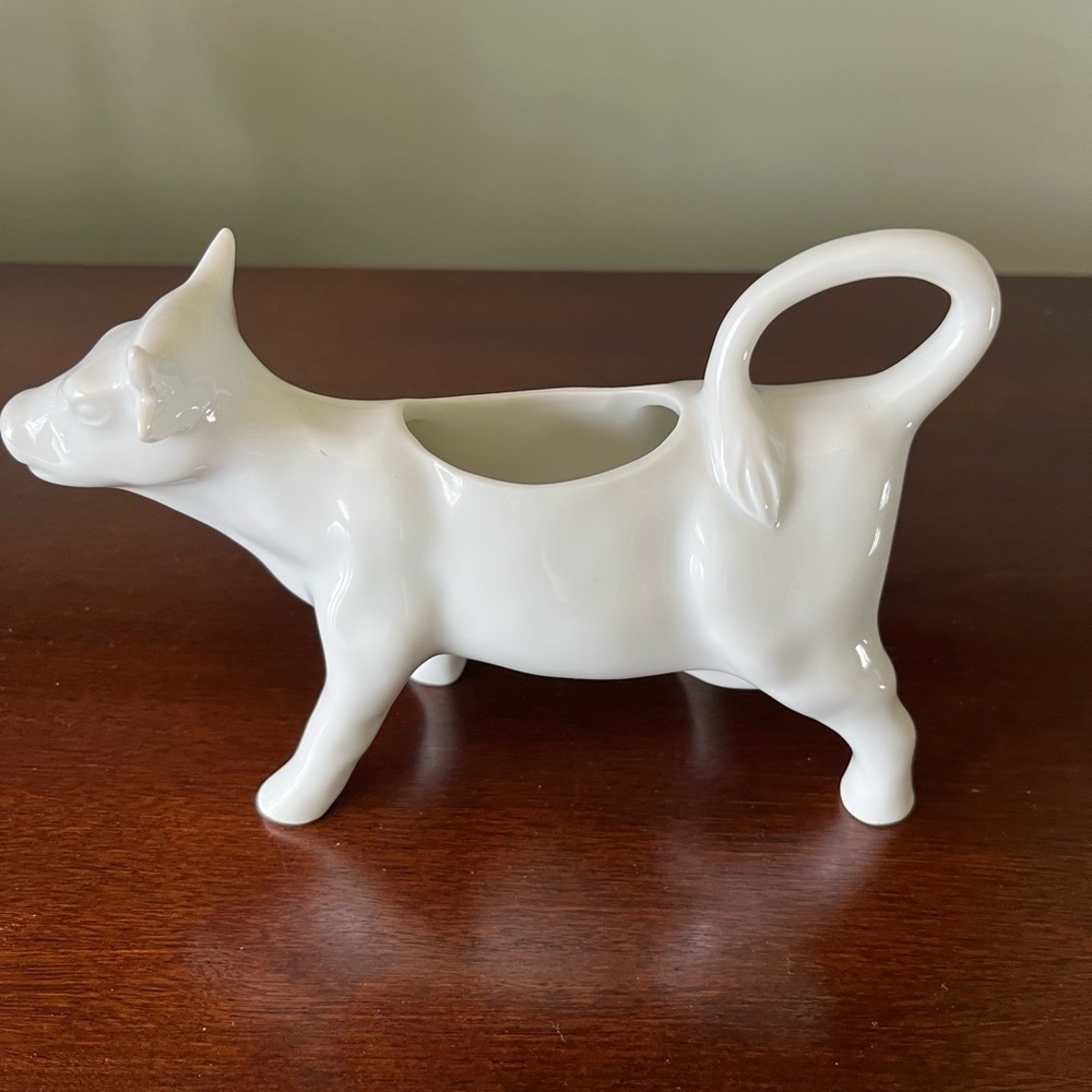 White Porcelain Cow Creamer